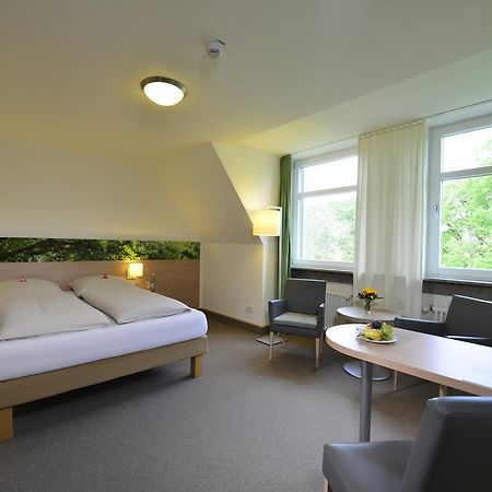 Tagungszentrum Schmerlenbach Hösbach Esterno foto